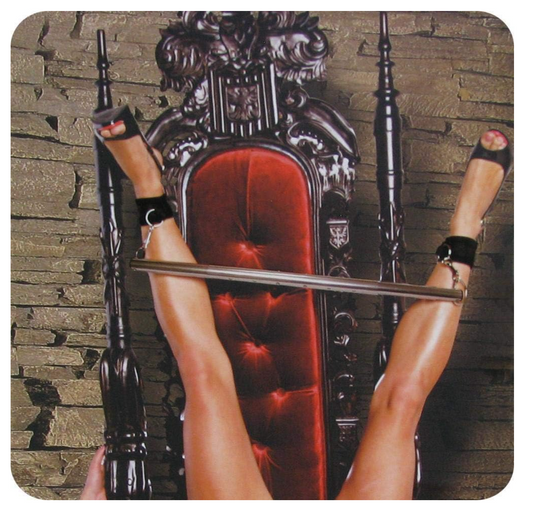 Barre écartante avec menottes de pieds