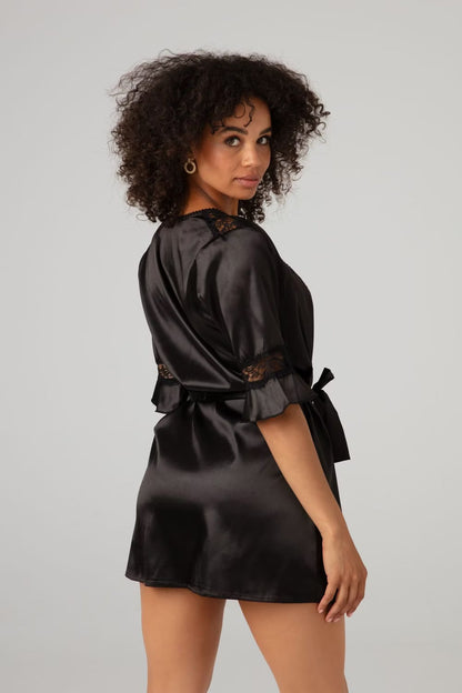 Kimono sensuality
