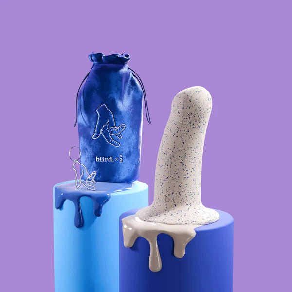 Boo, le dildo épais en silicone
