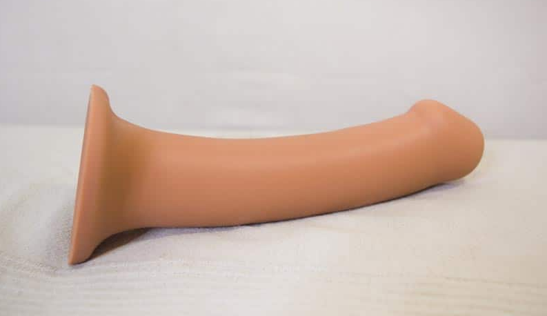 Dildo semi réaliste ventouse, compatible harnais