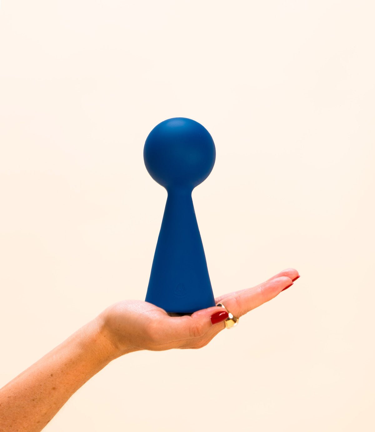Le Bisou, le vibromasseur magic wand de Puissante