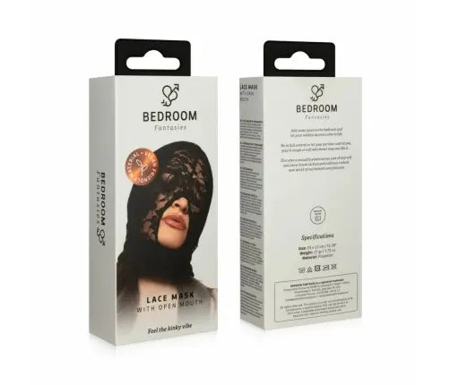 Cagoule en dentelle avec bouche