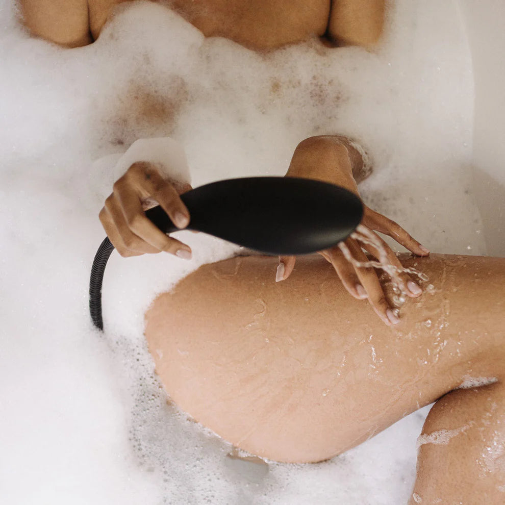 Wave, le pommeau de douche discret et coquin